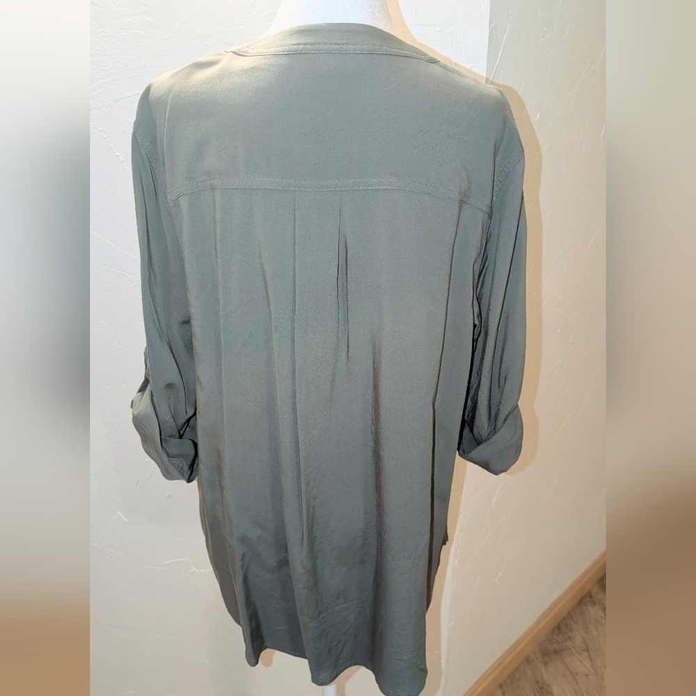 Torrid Harper Half Button-Down Tunic - image 4